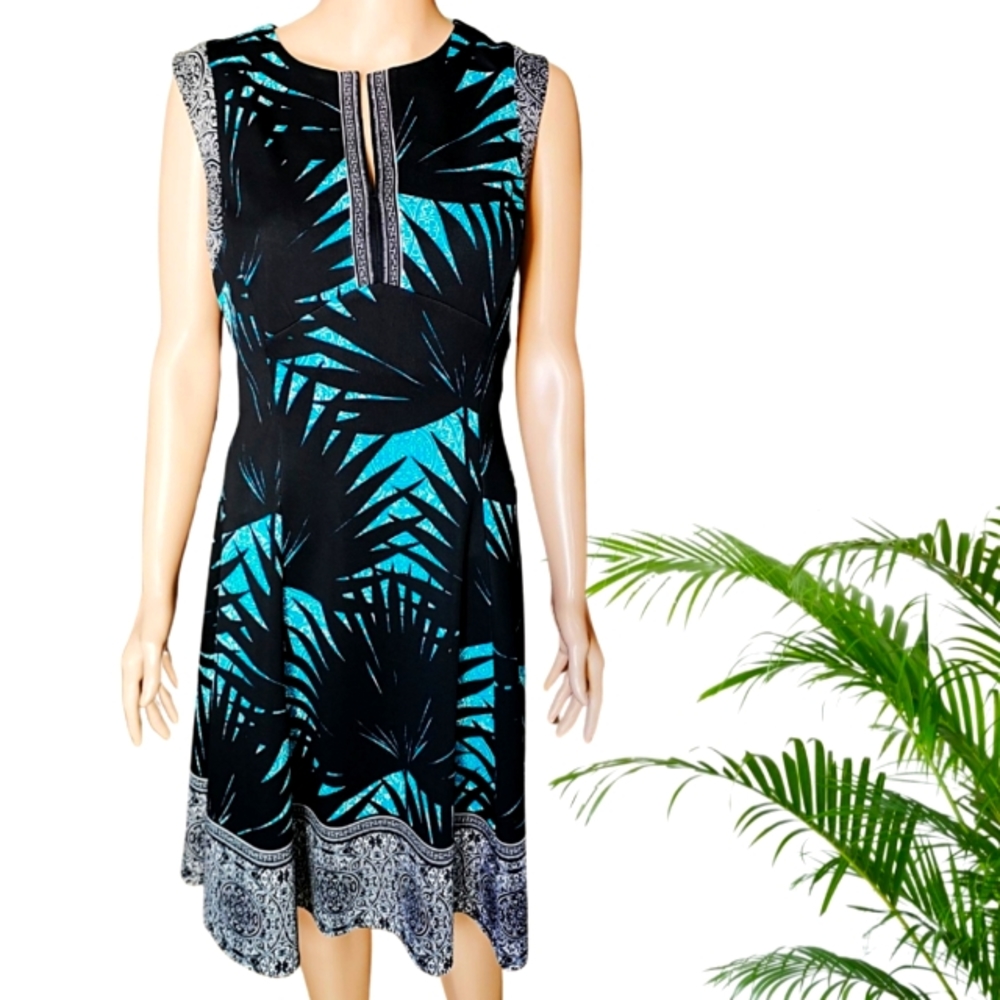 DRESSBARN Women's Fit and Flare Blue and Black V-Neck Sleeveless Dress Size 12